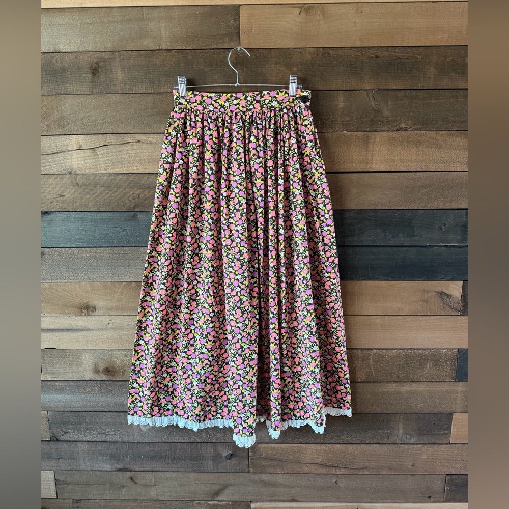 Vintage 70s Handmade Floral Maxi Skirt Prairie Lace Hem